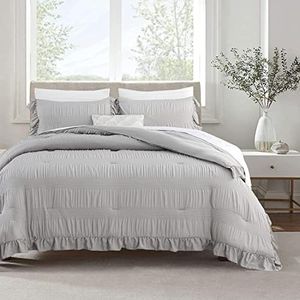 ALEISSEL Grey Comforter Queen Size Seersucker Design with Ruffled Edges, Ultra-Soft Grey Bedding Set Queen Size 3 Piece Set, Down Alternative Light-Weight Comforter Set(Grey,90"x90")