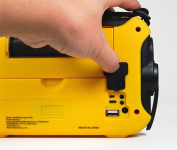Kaito Voyager Pro Solar Dynamo Emergency Radio – AM/FM/SW/NOAA, Yellow