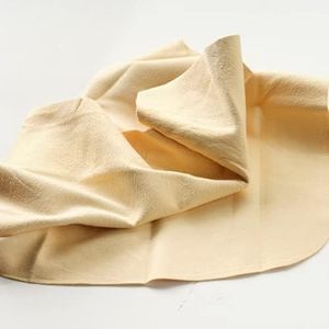 Naturally Sheepskins 100% Genuine New Zealand Chamois Leather (42 x 65)