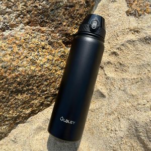 OLDLEY 1L Stainless Steel Water Bottle – Vacuum Insulated, Leakproof, Black