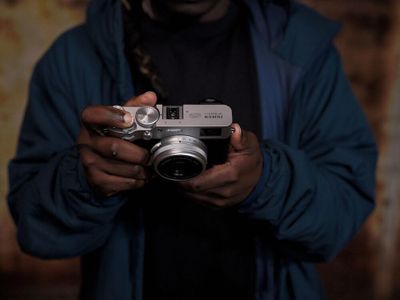Fujifilm X100VI Silver Digital Camera – Compact APS-C