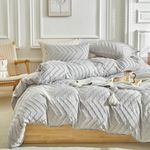 WARMDERN Boho Duvet Cover Set, Lightgrey Tufted Duvet Cover, Soft Washed Microfiber Duvet Cover Queen Size, 3 Pieces Embroidery Shabby Chic Duvet Cover with Zipper Closure(Lightgrey, Queen)