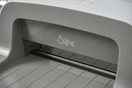 Sizzix Big Shot Die Cutting & Embossing Machine – Manual Craft Tool
