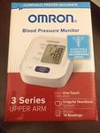 New Omron 3 Series  BP7100 Upper Arm Blood Pressure Monitor One Touch Operation