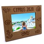 ukgiftstoreonline Personalised Beach Themed Holiday Landscape Wooden Photo Frame Gift (5 x 7 Inch)