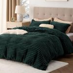 Bedsure Fluffy Comforter Cover Set - Ultra Soft Plush Shaggy Duvet Cover Queen Size, Warm Flannel Fleece Bed Sets for Winter, 3 Pieces, 1 Duvet Cover+2 Pillowcases (Striped Pattern, Forest Green)