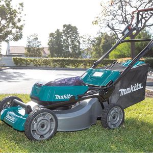 Makita 53cm Brushless Lawn Mower – Twin 18V LXT, Bare Tool