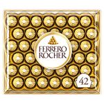 Ferrero Rocher Pralines, Chocolate Gift, Christmas Chocolate, Large Chocolate Box Covered in Milk Chocolate and Nuts, Box of 42 (525g)