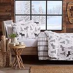 Great Bay Home Lodge Bedspread King Size Quilt with 2 Shams. Cabin 3-Piece Reversible All Season Quilt Set. Rustic Quilt Coverlet Bed Set. Wilderness Collection (Moose - Grey)