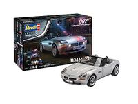 Revell Gift Set 05662 James Bond 007 The World Is Not Enough, BMW Z8, 1:24 Scale Unbuilt Plastic Model Kit, With Accessories & Poster