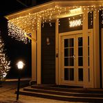 Sumairs Icicle Lights Outdoor, 17M 480 LED Icicle Outdoor Christmas Lights, Icicle Lights Plug in with Memory, 8 Modes Holiday Lighting, Fairy Lights for Home/Party/Christmas Decorations Warm White