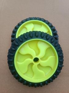 Kids Bicycle Training Wheels, Side Support Set, 2 Pieces, Green