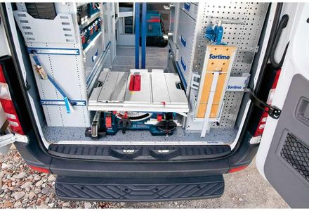 Bosch Professional Table Saw – GTS 10 XC, High Precision Cutting