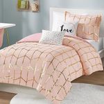 Intelligent Design Raina Twin/Twin XL Comforter Set, Soft Microfiber Comforter Set Twin, Modern Geometric Metallic Bed Set, 4 Pieces College Bedding Comforter Set with 1 Sham, 2 Toss Pillows Blush