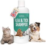 Petsly Flea & Tick Shampoo for Dogs & Cats -500ml- Gentle Cleansing Shampoo with Aloe Vera, Tea Tree, Chamomile & Vitamin B5 - Supports Flea & Tick Care for Sensitive Skin, Fresh Coat Care & Soft Fur