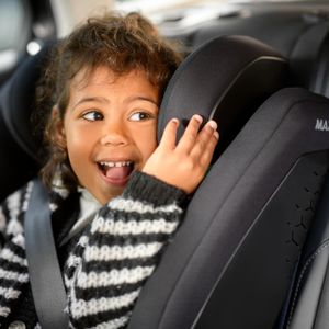Maxi-Cosi RodiFix S Booster Car Seat – Black