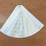 Benjamin Moore Off White Collection Fan deck New