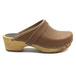 World of Clogs AM100 Swedish Wooden Clogs - Light Brown - 40 EU