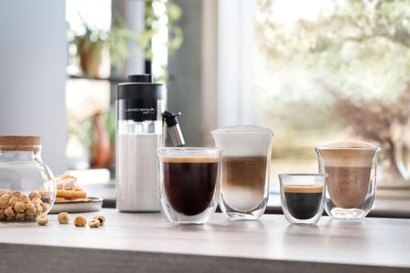 DeLonghi Eletta Explore Coffee Machine – Bean to Cup Espresso Maker