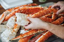 Alaskan King Crab: Colossal Red Kin