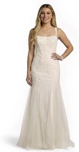 David's Bridal Tulle Lace Applique Corset Mermaid Wedding Dress, Women's Size 8, Ivory