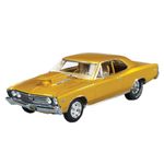 AMT 1967 Chevy Chevelle Pro Street 1:25 Scale Model Kit