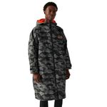 Regatta Outdoor Active Unisex Waterproof Changing Robe - Grey/Black Camo - SM