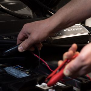 CTEK MXS 7.0 12V Battery Charger – 7A Smart Charging