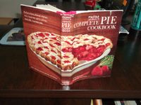 Farm Journal's Complete PIE cookbook: 700 Best Dessert and Main-Dish Pies in the Country