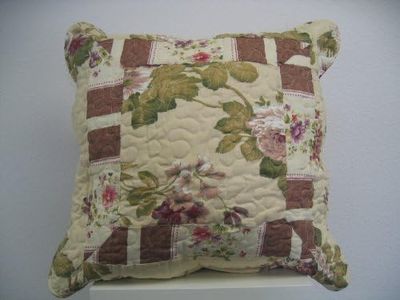 DaDa Bedding 1-Piece Rose Garden Floral Throw Pillow Cover - Cottage Dainty Cotton Tea Garden Botanical Cushion Cover - Ivory Yellow Brown Pink Purple Flowers - 18" x 18"