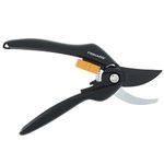 Fiskars SingleStep Pruner Bypass P26, Non-stick coating steel blades, Length: 20 cm, Cutting diameter: 2.2 cm, Black/Orange, SingleStep, 1000567