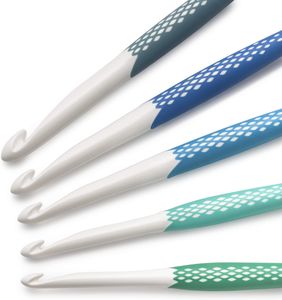 Prym Ergonomic Crochet Hook Set for Wool, 7-12mm, White – 1 Set
