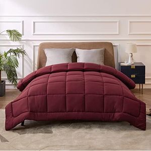 Bedsure Couette 240x220 Tres Chaude - Couette Hiver 450g/m², Couette 2 Personnes 220x240 avec Onglets d'angle, Lavable en Machine