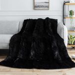 Uttermara Weighted Blanket Queen Size 20 lbs for Adults, Long Shaggy Elegant Faux Fur and Fluffy Cozy Sherpa Reverse Bed Blanket, Thick Plush Throw for Sofa Bed, 60 x 80 inches, Black