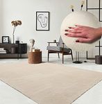 the carpet Relax Modern Fluffy Short Pile Rug, Non-Slip Underside, Washable up to 30 Degrees, Super Soft, Fur Look, Beige, 240 x 340 cm