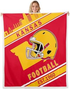 Erosebridal Gridiron Sherpa Blanket Modern Sports Decor for Boys Bedroom,Football Helmet Fleece Throw Blanket for Kids Teens City Map Illustration Plush Bed Blankets Queen,Sports Fans Gifts