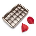 Aestic Brownie Pan 28x18 cm with Built-in Divider Insert Makes 18 Pieces Carbon Steel Non-Stick Copper Baking Tray for Oven - Easy Clean & Dishwasher Safe - Complete with 2 Silicone Oven Mittens