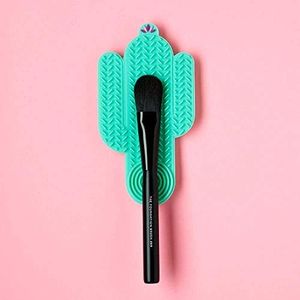 3INA Cactus Cleanser - Makeup Brush Cleansing Mat for a Clean, Soft, Easy Brush Wash - Designed with Flexible Silicone Ridges to Strip Away Makeup Residue Fast - Portable, Travel-Sized Shape - 1 pc