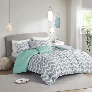 Intelligent Design Nadia Comforter Set Full/Queen, Teal