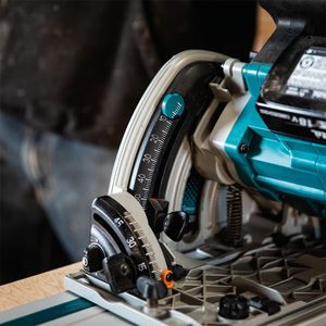 Makita 36V Plunge Saw – 165mm Cordless Power Tool