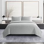 Vera Wang Diamond Velvet Grey Quilt Set, King