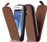 cadorabo Case works with Samsung Galaxy S3 / S3 NEO in COGNAC BROWN - Flip Style Case made of Smooth Faux Leather - Wallet Etui Cover Pouch PU Leather Flip