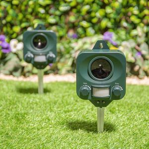 Pestbye Motion Sensor Cat Repellent Set – Outdoor Animal Deterrent