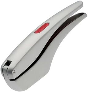 Zyliss Susi 3 Garlic Press - Gift Set for Cooks - Culinary Chef Gifts - Aluminium Garlic Press with Built-In Cleaning Tool - Garlic Crusher, Mincer & Peeler for Unpeeled Garlic Cloves