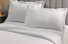 Marriott Bedding