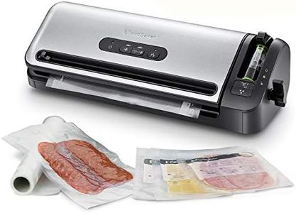 FoodSaver Vacuum Sealer Machine with Roll Cutter & Storage | Handheld Sealer | Marinade Function & Vacuum Bags [FFS017]