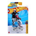 Hot Wheels Let's Race Netlix HW450F HW Xtreme Sports for Ages 3 and Up (Silver)