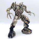 WalingC Deformation Robot Toys Studio Series KO SS13 Tank Mode Movie Action Figure Gifts for Kids Boys