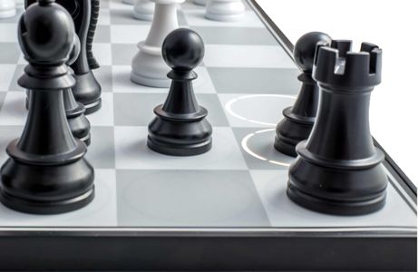 DGT Centaur Chess Computer – Adaptive Electronic Chess Board
