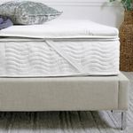 Saatva Natural Latex Mattress Topper - 1.5” Layer of Natural Latex Foam - Breathable Comfort & Durable, Responsive Support - Queen